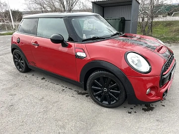 Mini Hatch, 2016г, передний привод, автомат