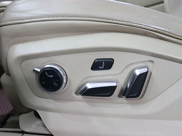 Audi Q7, 2016г, полный привод, автомат