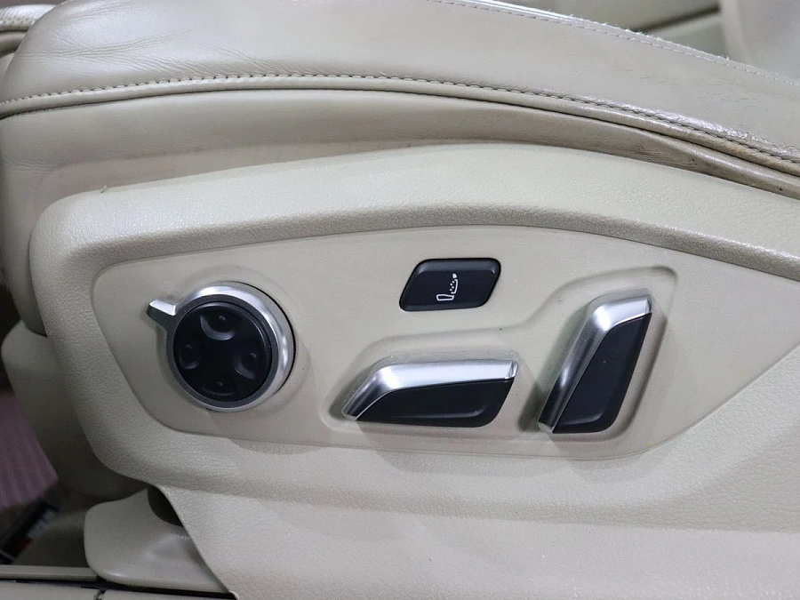 Audi Q7, 2016г., полный привод, автомат