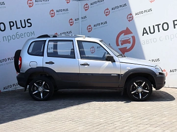 Chevrolet Niva, 2012г, полный привод, механика