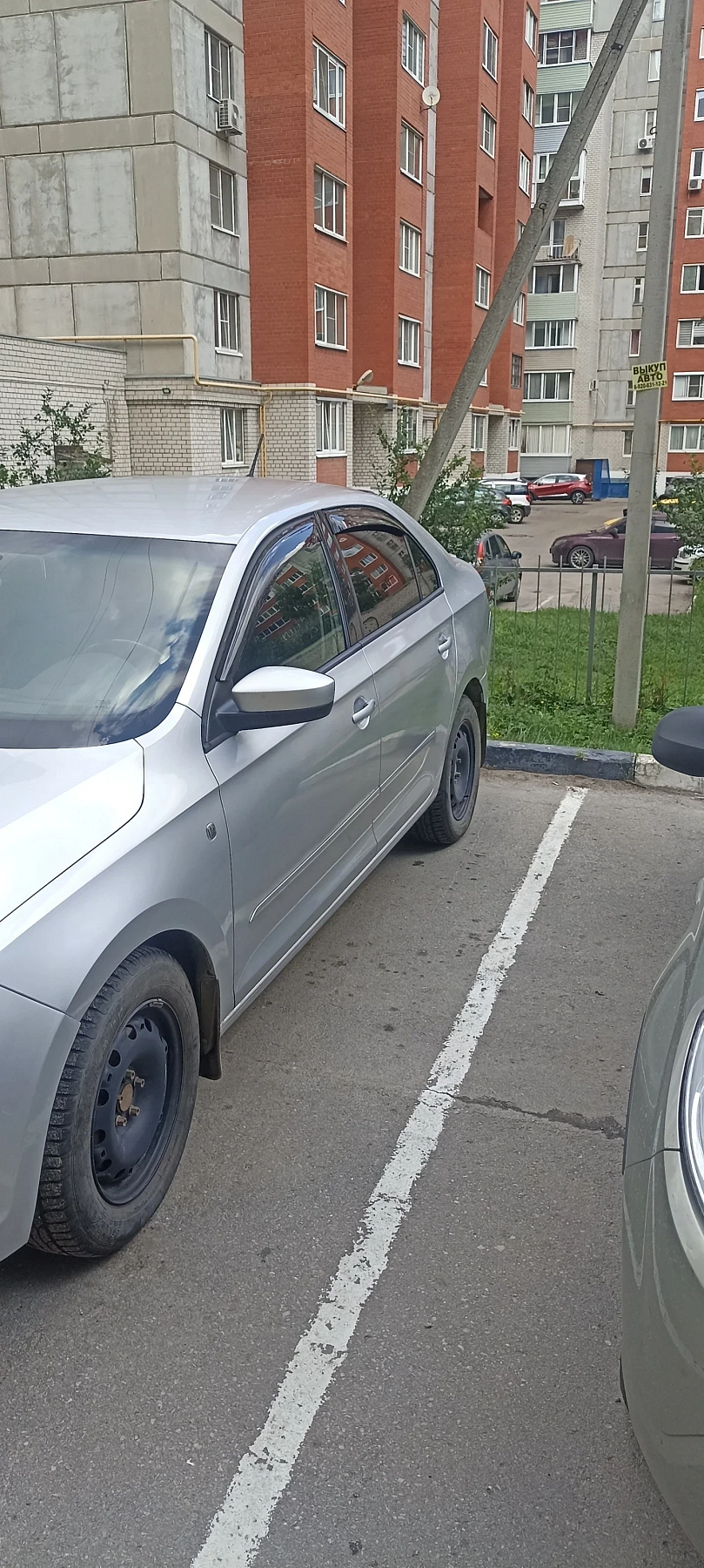 Skoda Rapid, 2015г., передний привод, робот