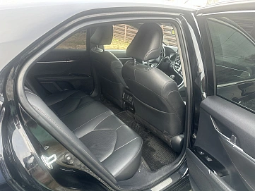 Toyota Camry, 2019г, передний привод, автомат