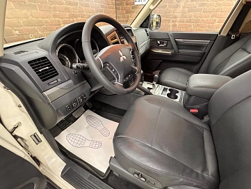 Mitsubishi Pajero, 2021г, полный привод, автомат