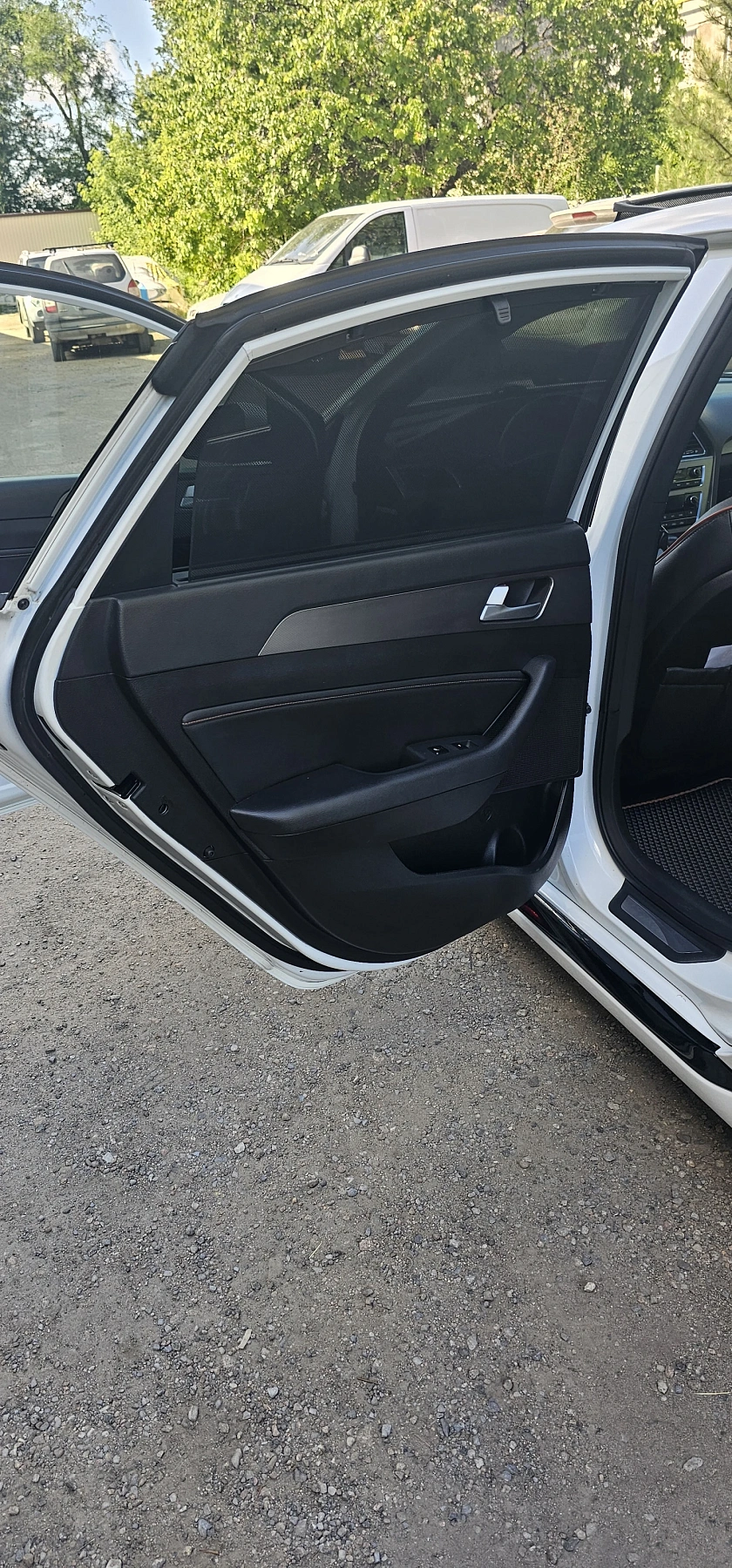 Hyundai Sonata, 2014г., передний привод, автомат