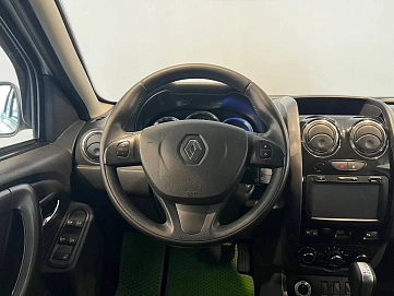 Renault Duster, 2018г, передний привод, автомат