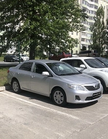 Toyota Corolla, 2013г, передний привод, автомат