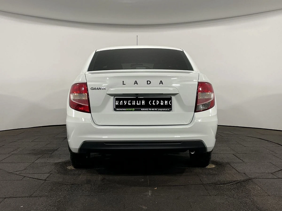 Lada (ВАЗ) Granta, 2023г., передний привод, механика
