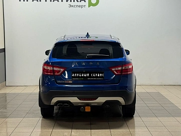 Lada (ВАЗ) , 2021г., передний привод, механика