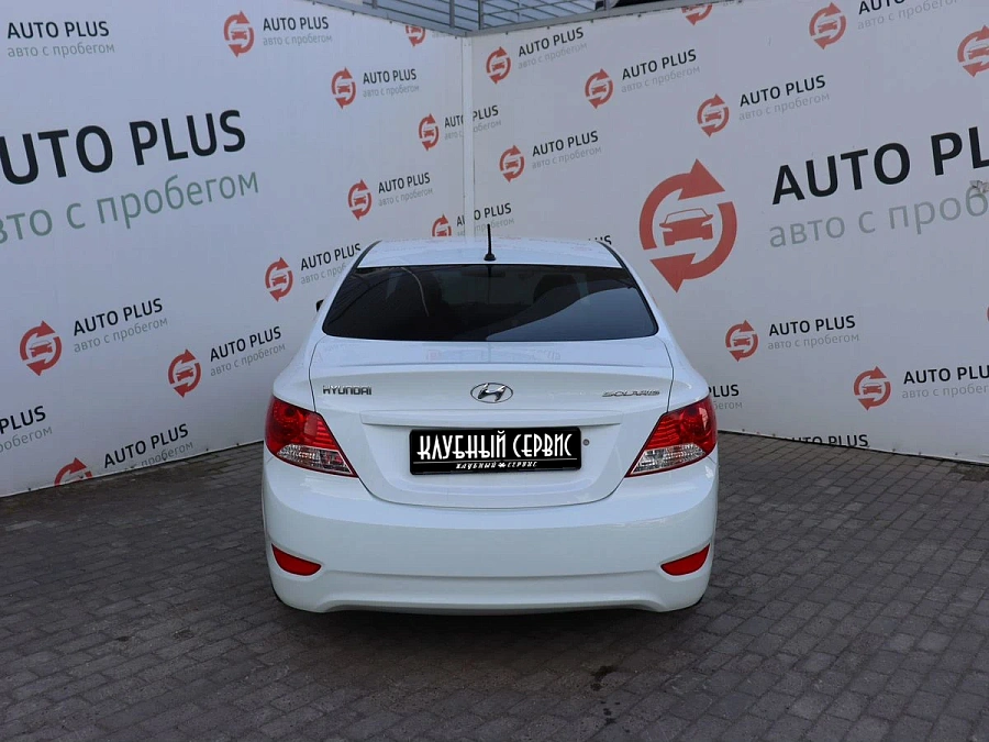 Hyundai Solaris, 2013г., передний привод, автомат