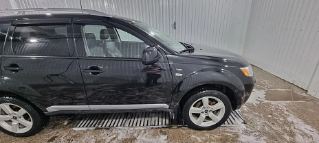 Mitsubishi Outlander, 2008г, полный привод, автомат