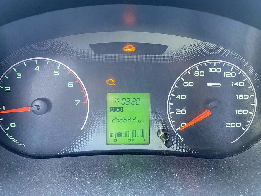 Lada (ВАЗ) Granta, 2014г., передний привод, механика