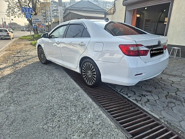 Toyota Camry, 2012г, передний привод, автомат