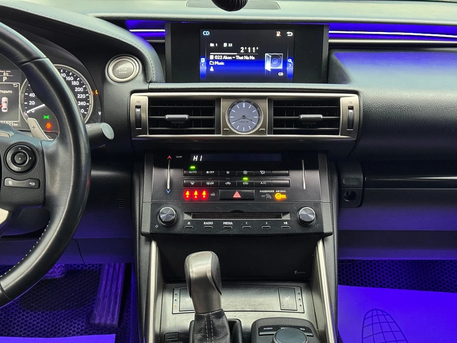 Lexus IS, 2014г., задний привод, автомат