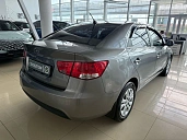 Kia Cerato, 2012г., передний привод, механика