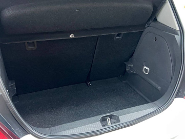 Opel Corsa, 2013г, передний привод, механика