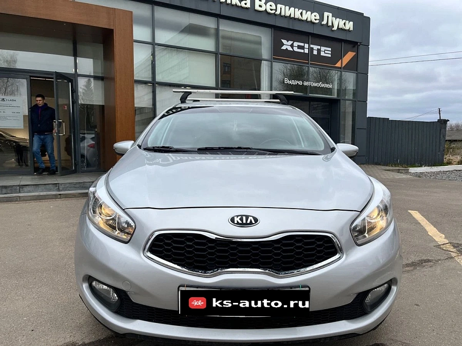 Kia Ceed, 2012г., передний привод, автомат