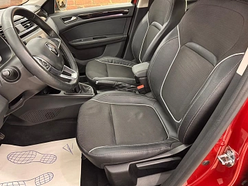 Renault Arkana, 2019г, передний привод, вариатор