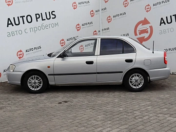 Hyundai Accent, 2010г, передний привод, механика