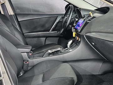 Mazda 3, 2011г, передний привод, автомат