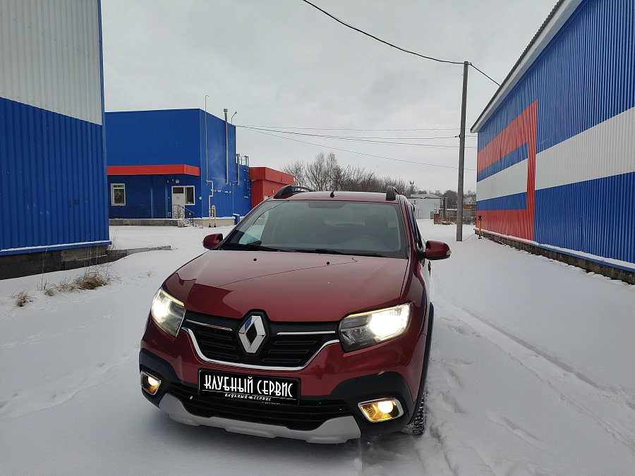 Renault Sandero, 2020г., передний привод, автомат