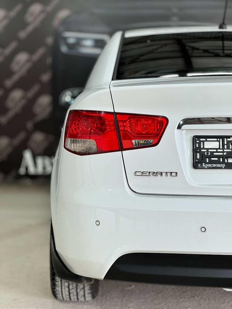 Kia Cerato, 2012г., передний привод, автомат