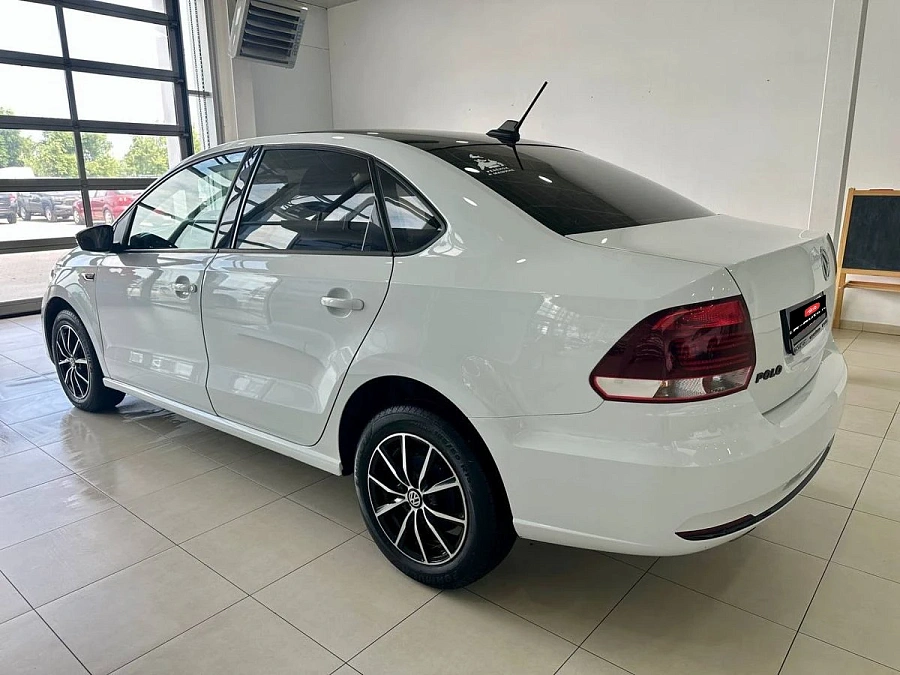 Volkswagen Polo, 2019г., передний привод, автомат