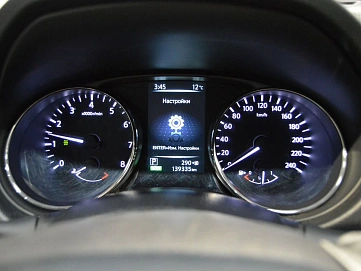 Nissan X-Trail, 2016г, полный привод, вариатор