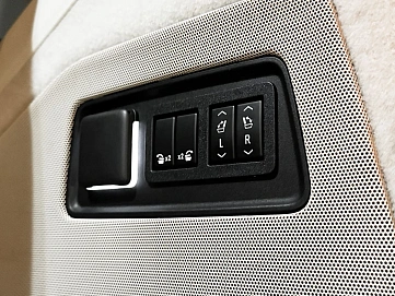 Cadillac Escalade, 2022г, задний привод, автомат