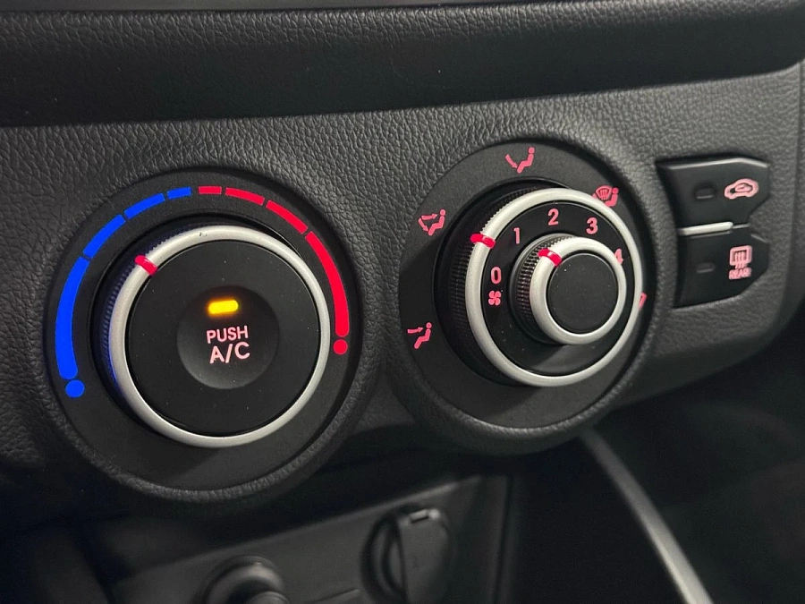 Kia Rio, 2013г., передний привод, механика