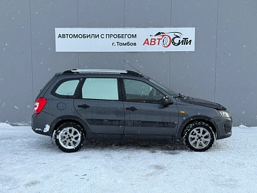 Lada (ВАЗ) , 2017г., передний привод, механика