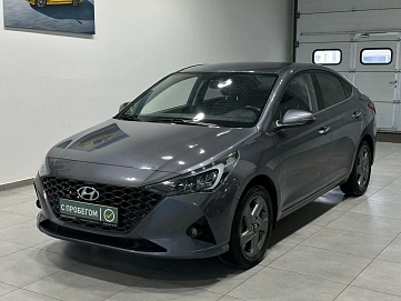 Hyundai Solaris, 2021г, передний привод, автомат