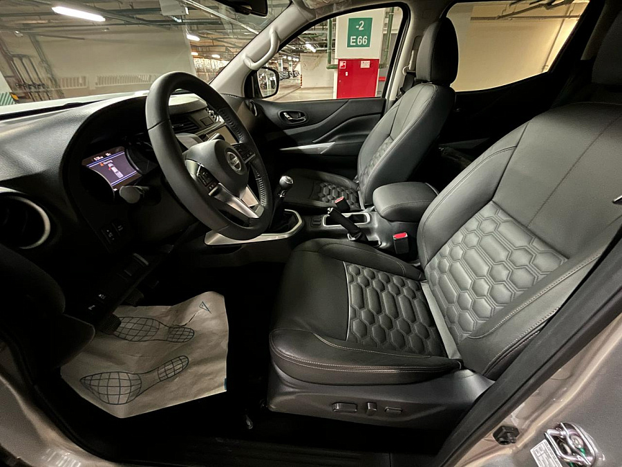 Nissan Navara (Frontier), 2024г., полный привод, механика