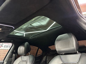Genesis G70, 2021г, полный привод, автомат