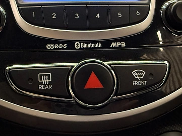 Hyundai Solaris, 2012г, передний привод, автомат