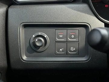 Renault Duster, 2021г., полный привод, механика