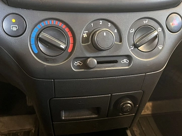 Chevrolet Aveo, 2011г, передний привод, механика