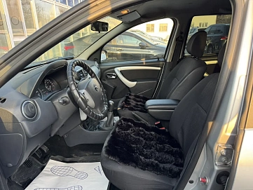 Nissan Terrano, 2015г, передний привод, механика