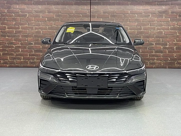 Hyundai Elantra, 2023г, передний привод, вариатор