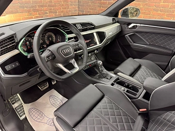 Audi Q3, 2025г, полный привод, робот