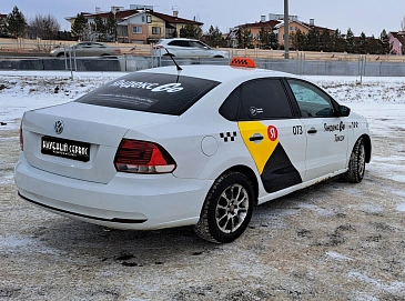 Volkswagen Polo, 2016г, передний привод, механика