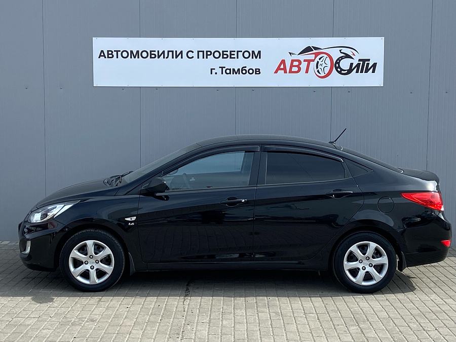 Hyundai Solaris, 2013г., передний привод, механика