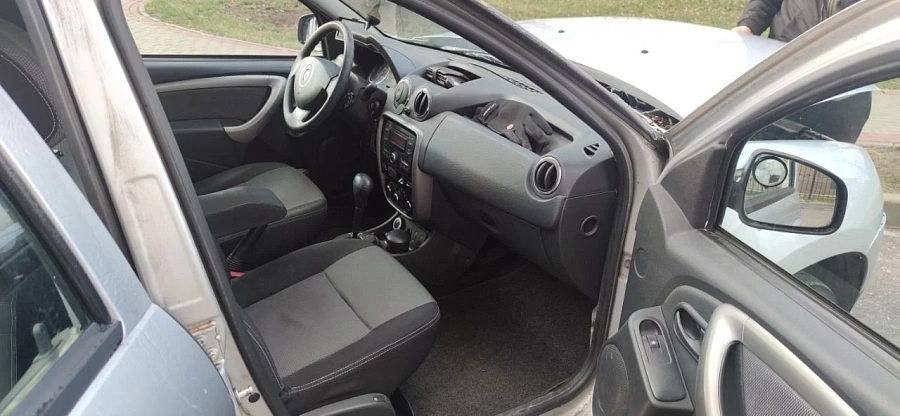 Renault Duster, 2015г., полный привод, автомат