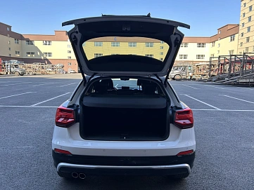 Audi Q2, 2021г, передний привод, робот