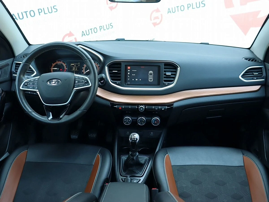 Lada (ВАЗ) , 2023г., передний привод, механика