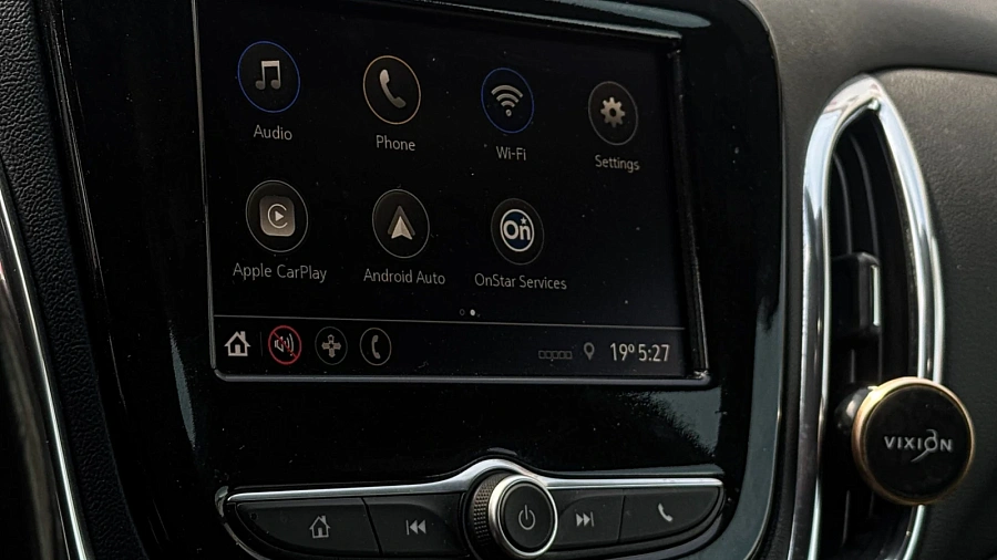 Chevrolet Equinox, 2019г., передний привод, автомат