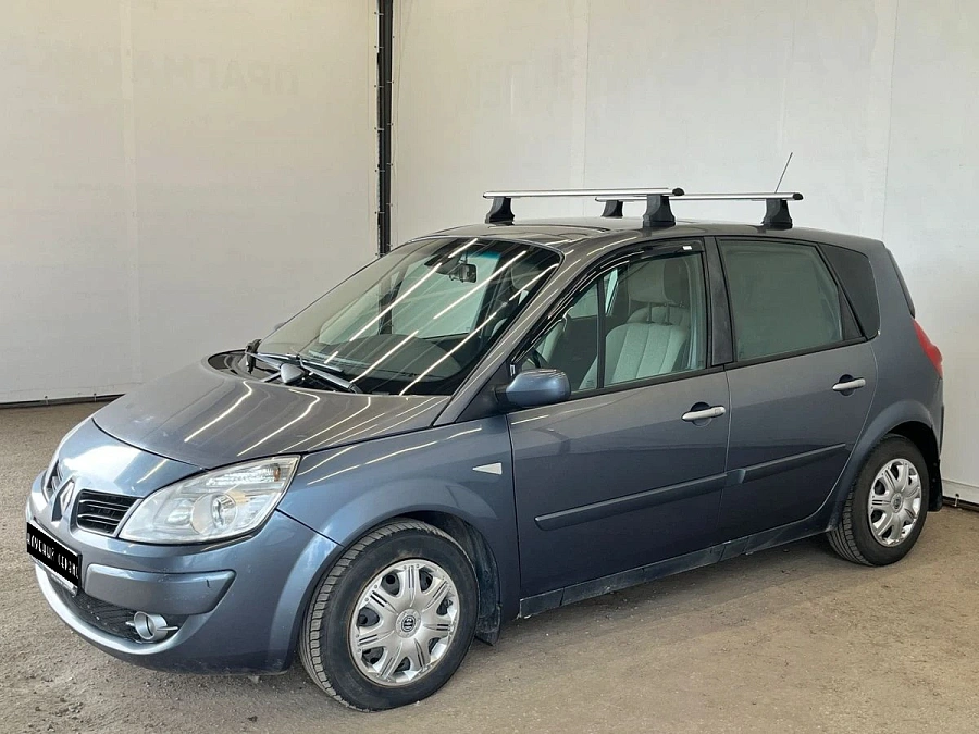 Renault Scenic, 2008г., передний привод, механика