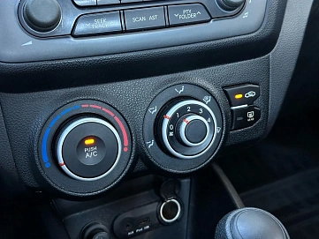 Kia Rio, 2011г, передний привод, автомат