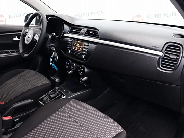 Kia Rio, 2019г, передний привод, автомат