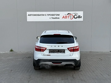 Lada (ВАЗ) , 2018г., передний привод, механика