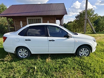 Lada (ВАЗ) Granta, 2019г, передний привод, механика